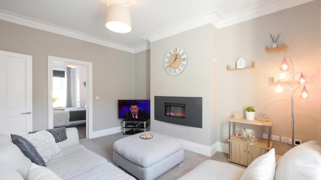 The Abbey Apartment Гексем Екстер'єр фото